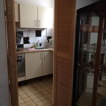 Basement Links 108a 1 Апартаменты Хольцминден