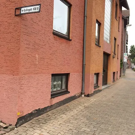 Basement Links 108a 1 Apartment *