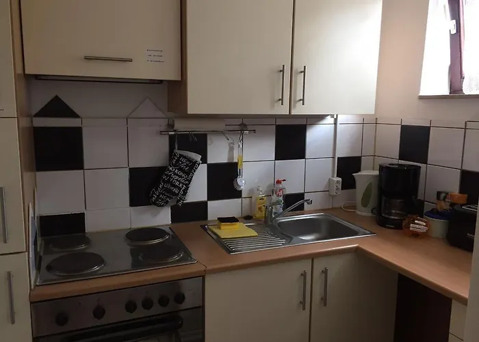 Basement Links 108a 1