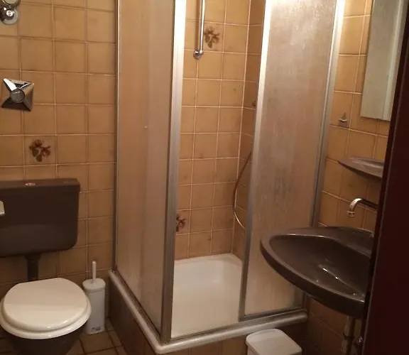 Basement Links 108a 1 * Holzminden